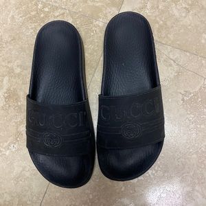 Gucci slides